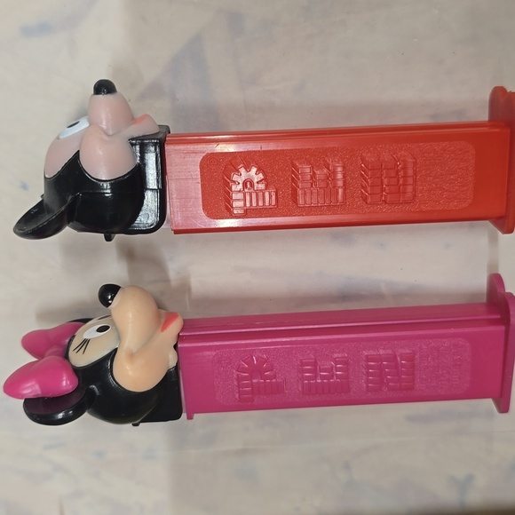 Vintage Mickey/Minnie Pink and Red Pez Character Candy Dispensers Mint (2) - Picture 3 of 5